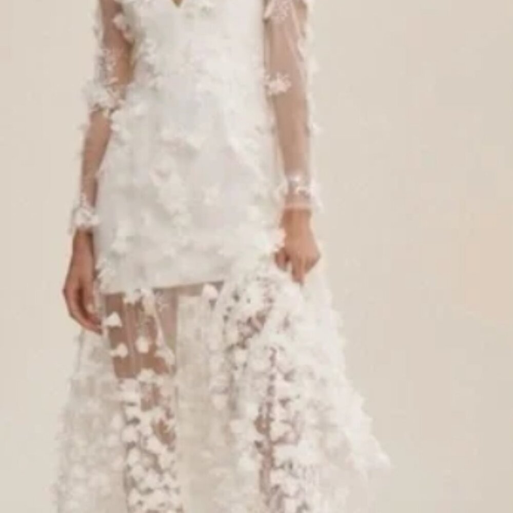 NWT HELSI Blair Floral 3D appliqué Dimensional Gown Maxi Dress Off-White Size M